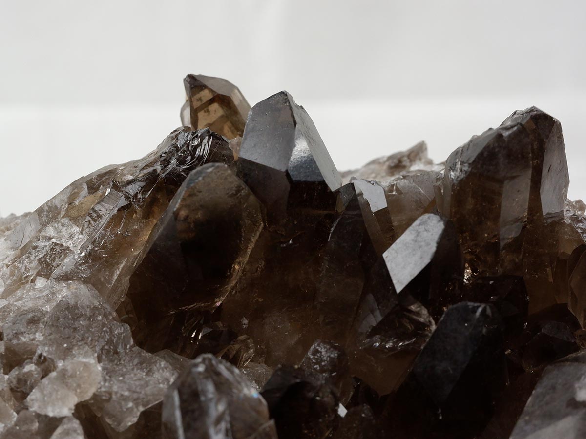 1.5Kg スモーキークォーツ クラスター ブラジル産 煙水晶 原石 一点物 282-734