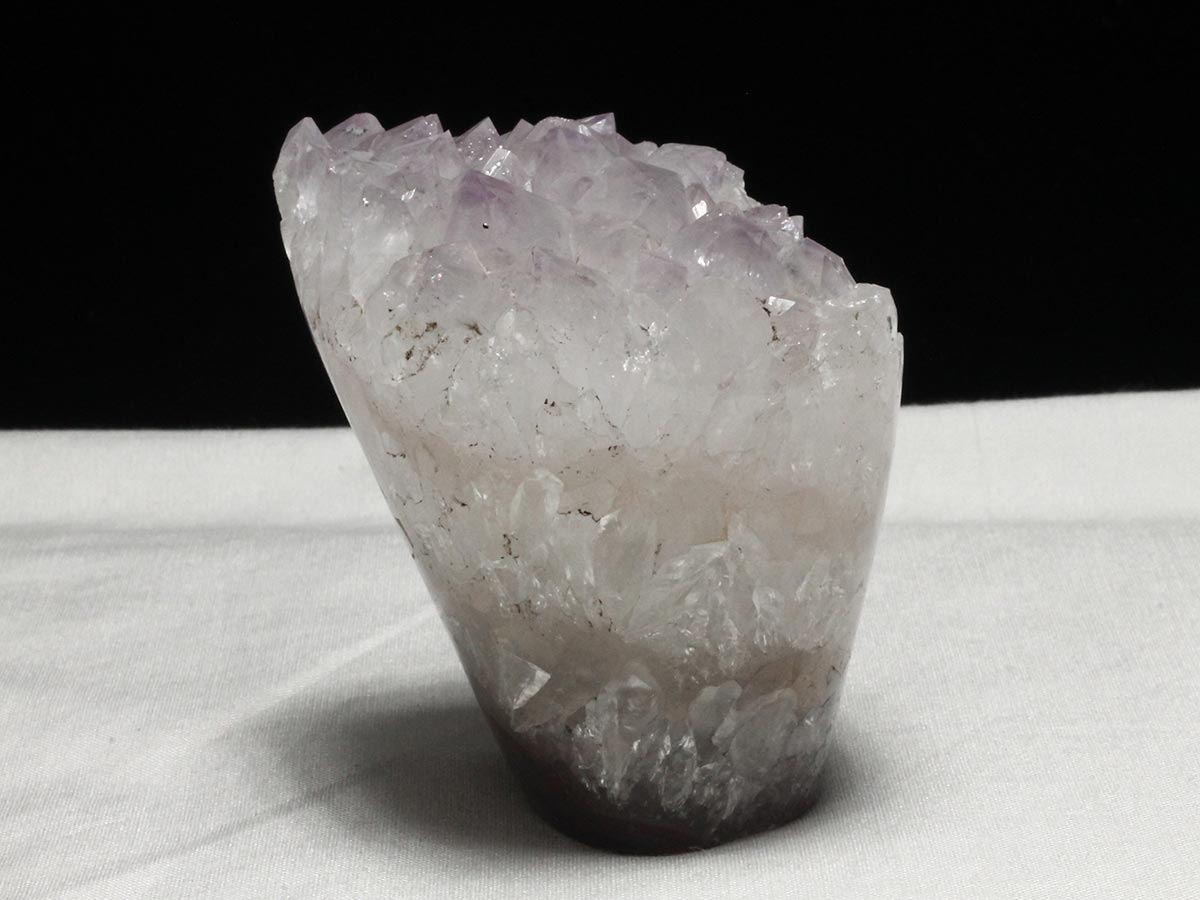 アメジストクラスター 原石 ウルグアイ産 花型 フラワー amethyst 一点物 282-737