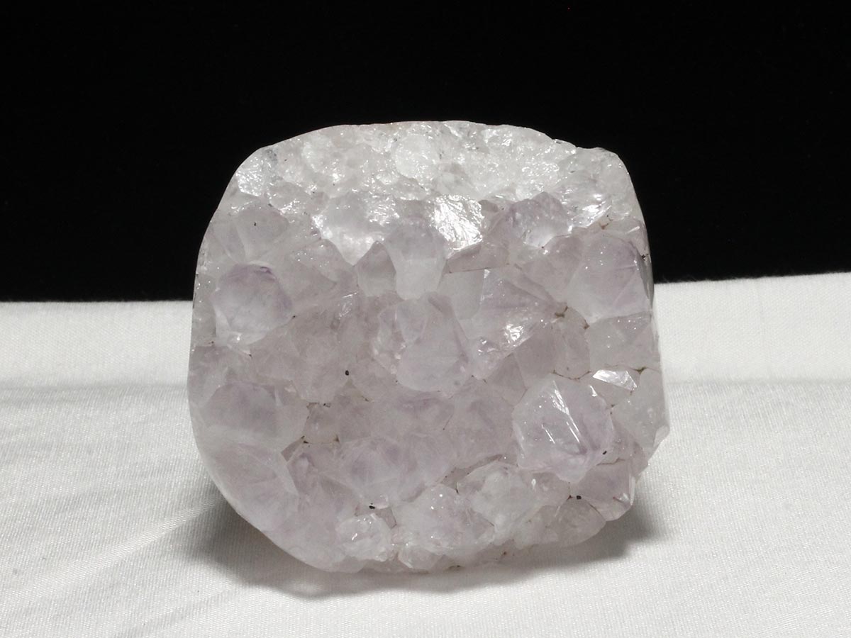 アメジストクラスター 原石 ウルグアイ産 花型 フラワー amethyst 一点物 282-737