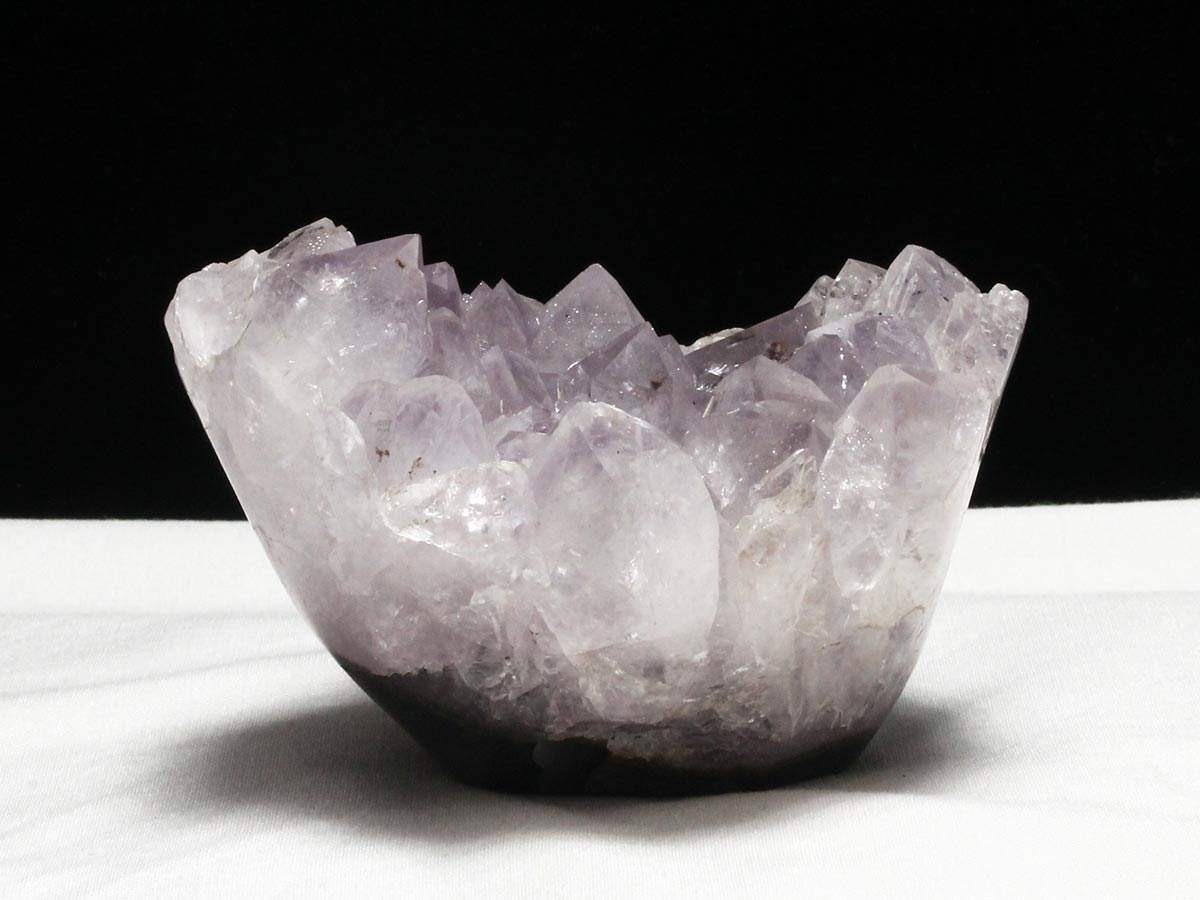 アメジストクラスター 原石 ウルグアイ産 花型 フラワー amethyst 一点物 282-741