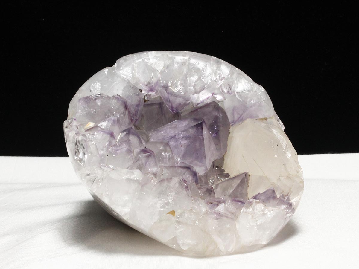 1.3Kg アメジストクラスター 原石 ウルグアイ産 花型 フラワー amethyst 一点物 282-742