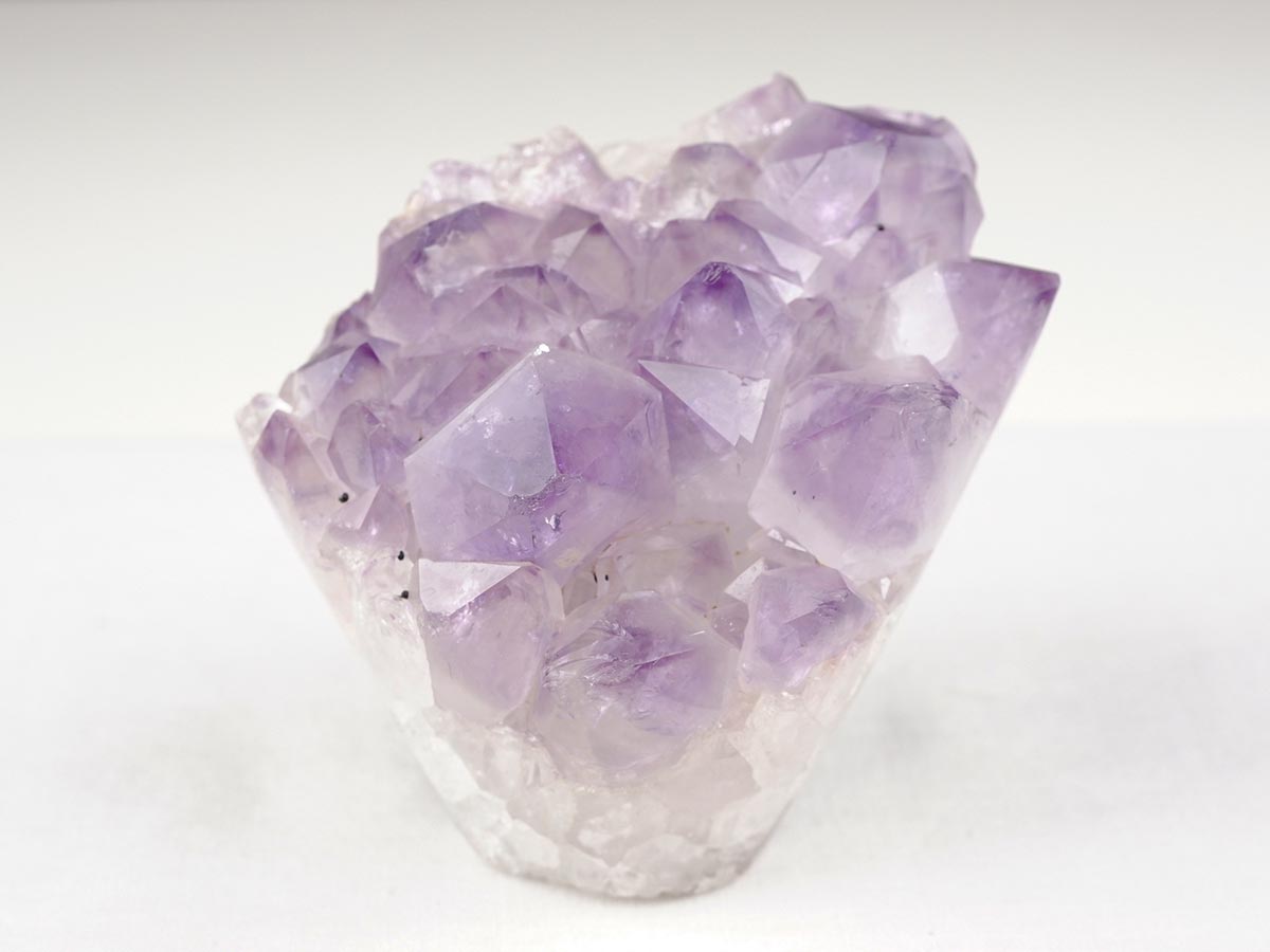 アメジストクラスター 原石 ウルグアイ産 花型 フラワー amethyst 一点物 282-743