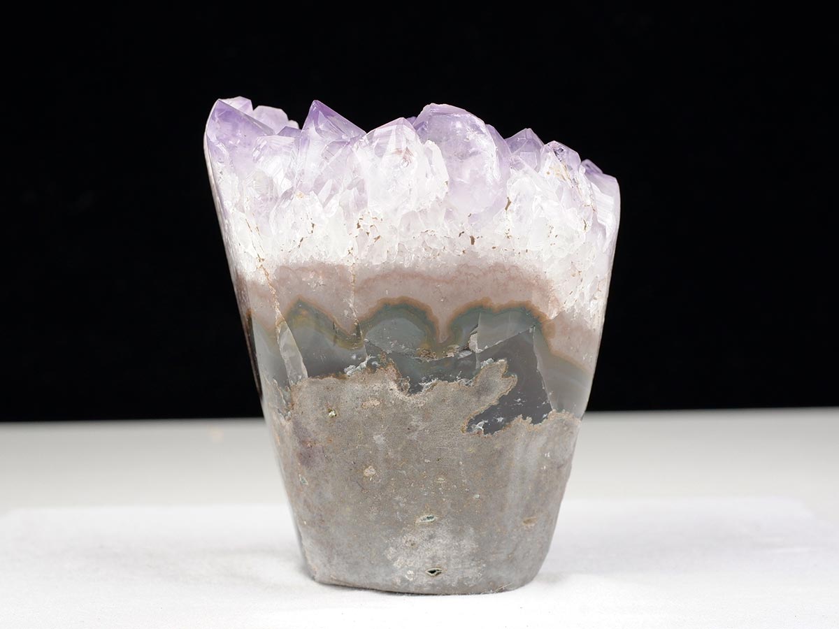 アメジストクラスター 原石 ウルグアイ産 花型 フラワー amethyst 一点物 282-744