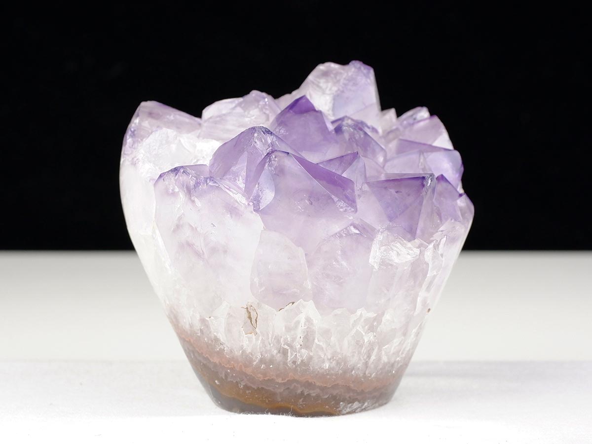 アメジストクラスター 原石 ウルグアイ産 花型 フラワー amethyst 一点物 282-745