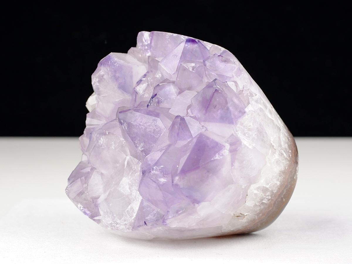 アメジストクラスター 原石 ウルグアイ産 花型 フラワー amethyst 一点物 282-745