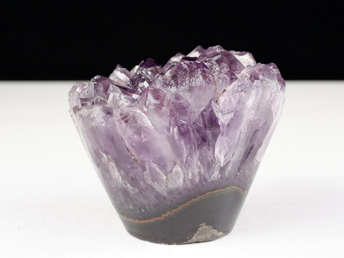 アメジストクラスター 原石 ウルグアイ産 花型 フラワー amethyst 一点物 282-749