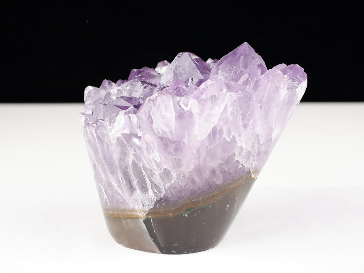 アメジストクラスター 原石 ウルグアイ産 花型 フラワー amethyst 一点物 282-750