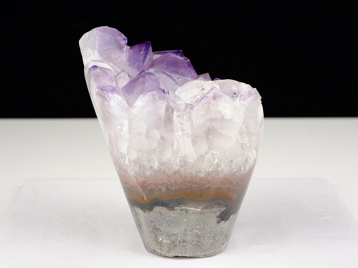 アメジストクラスター 原石 ウルグアイ産 花型 フラワー amethyst 一点物 282-753