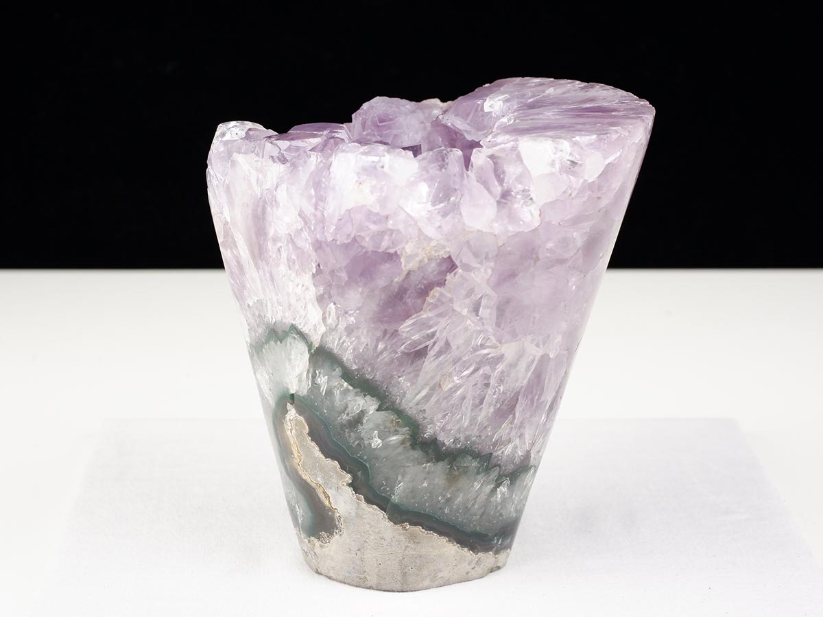 1.6Kg アメジストクラスター 原石 ウルグアイ産 花型 フラワー amethyst 一点物 282-757