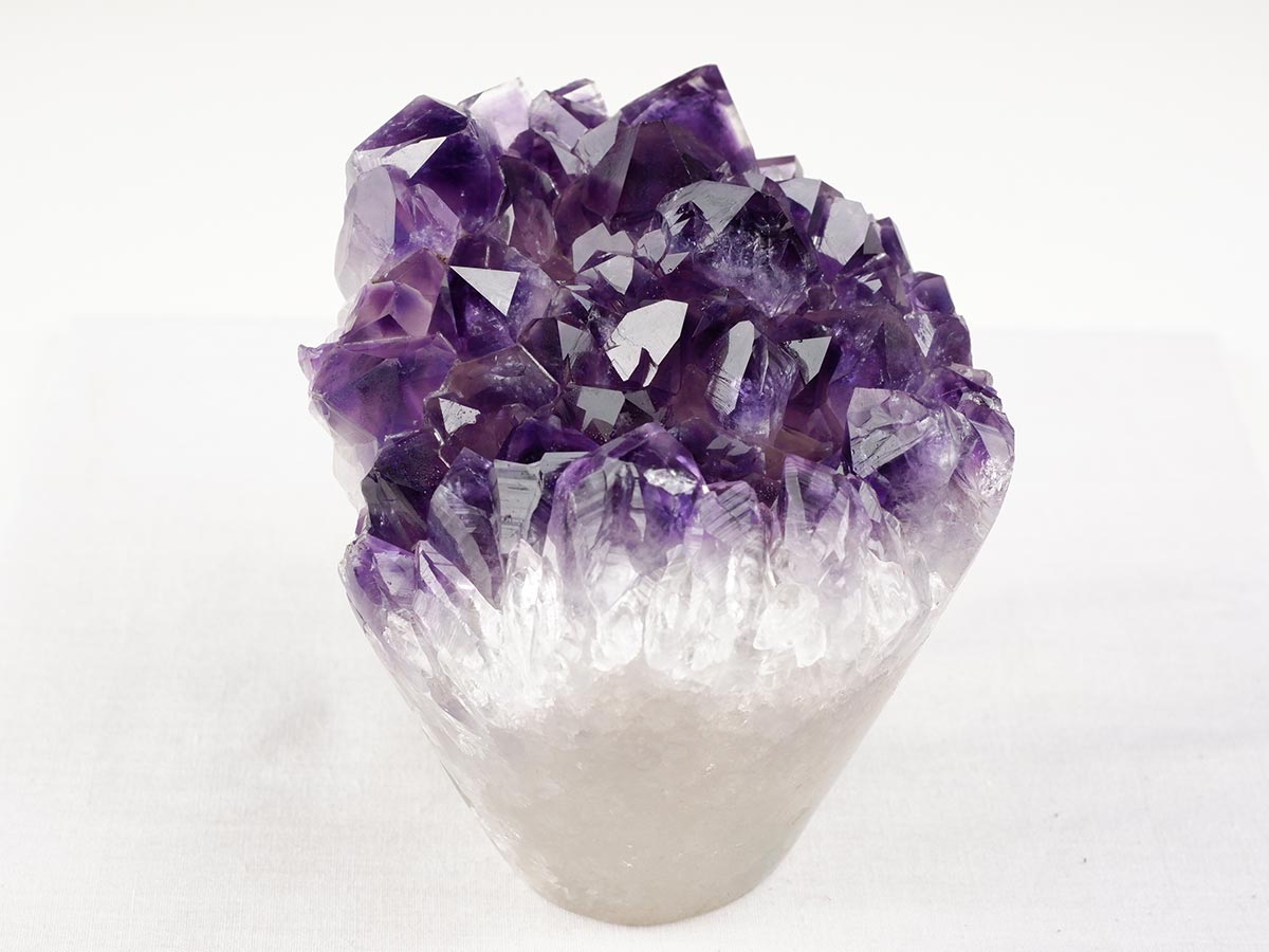 アメジストクラスター 原石 ウルグアイ産 花型 フラワー amethyst 一点物 282-761