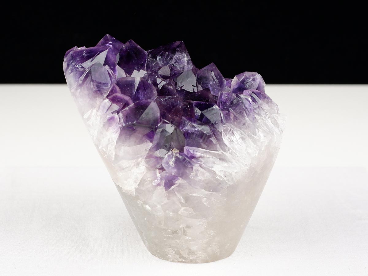 アメジストクラスター 原石 ウルグアイ産 花型 フラワー amethyst 一点物 282-761