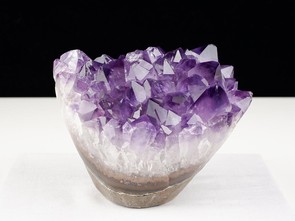 1.7Kg アメジストクラスター 原石 ウルグアイ産 花型 フラワー amethyst 一点物 282-763