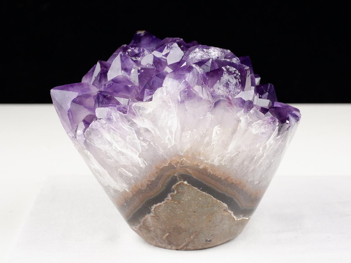 1.7Kg アメジストクラスター 原石 ウルグアイ産 花型 フラワー