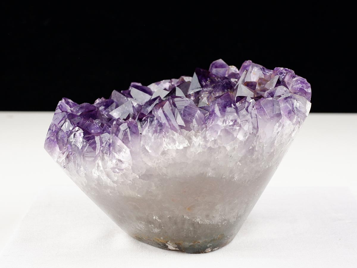 1.8Kg アメジストクラスター 原石 ウルグアイ産 花型 フラワー amethyst 一点物 282-764