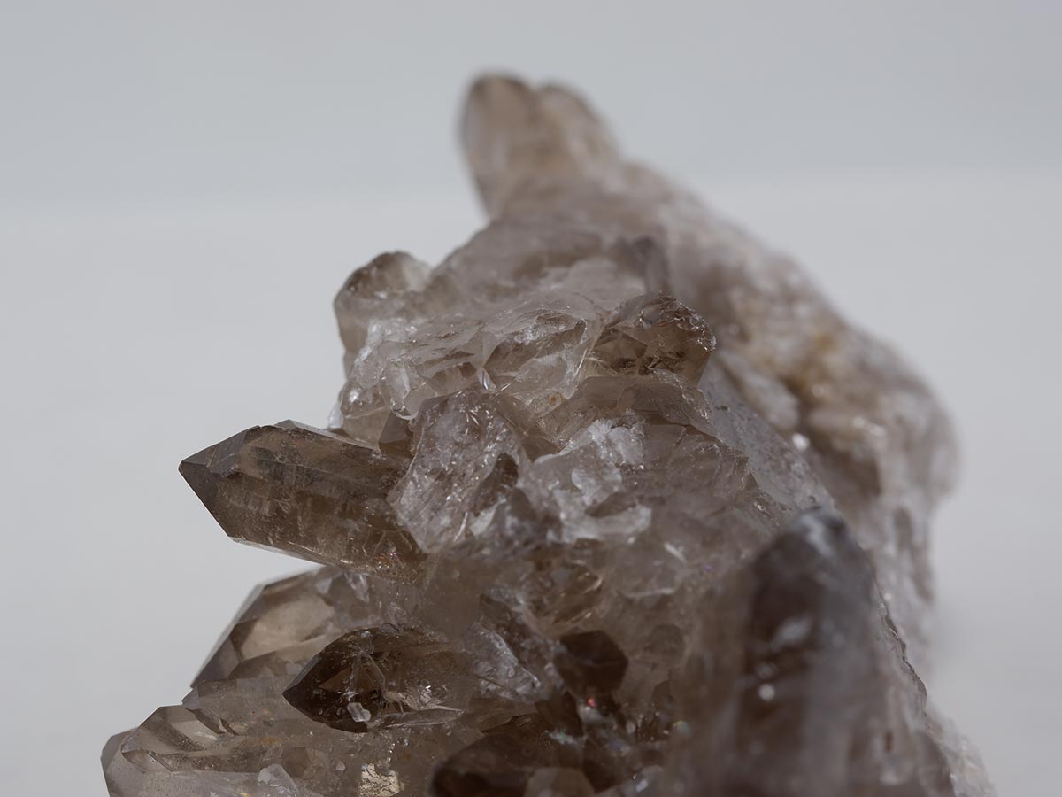 スモーキークォーツ クラスター ブラジル産 モリオン 黒水晶 原石 一点物 282-765