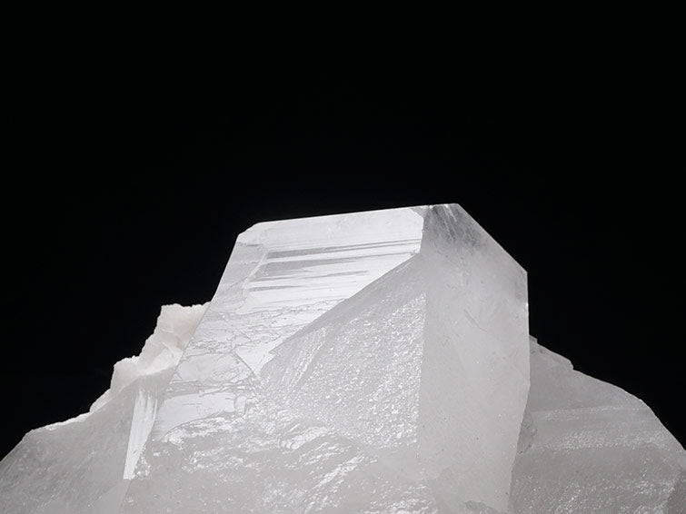 水晶クラスター 2.6Kg 原石 ブラジル ミナスジェライス州 コリント産 証明書付属 一点物 レムリアンシード 292-39