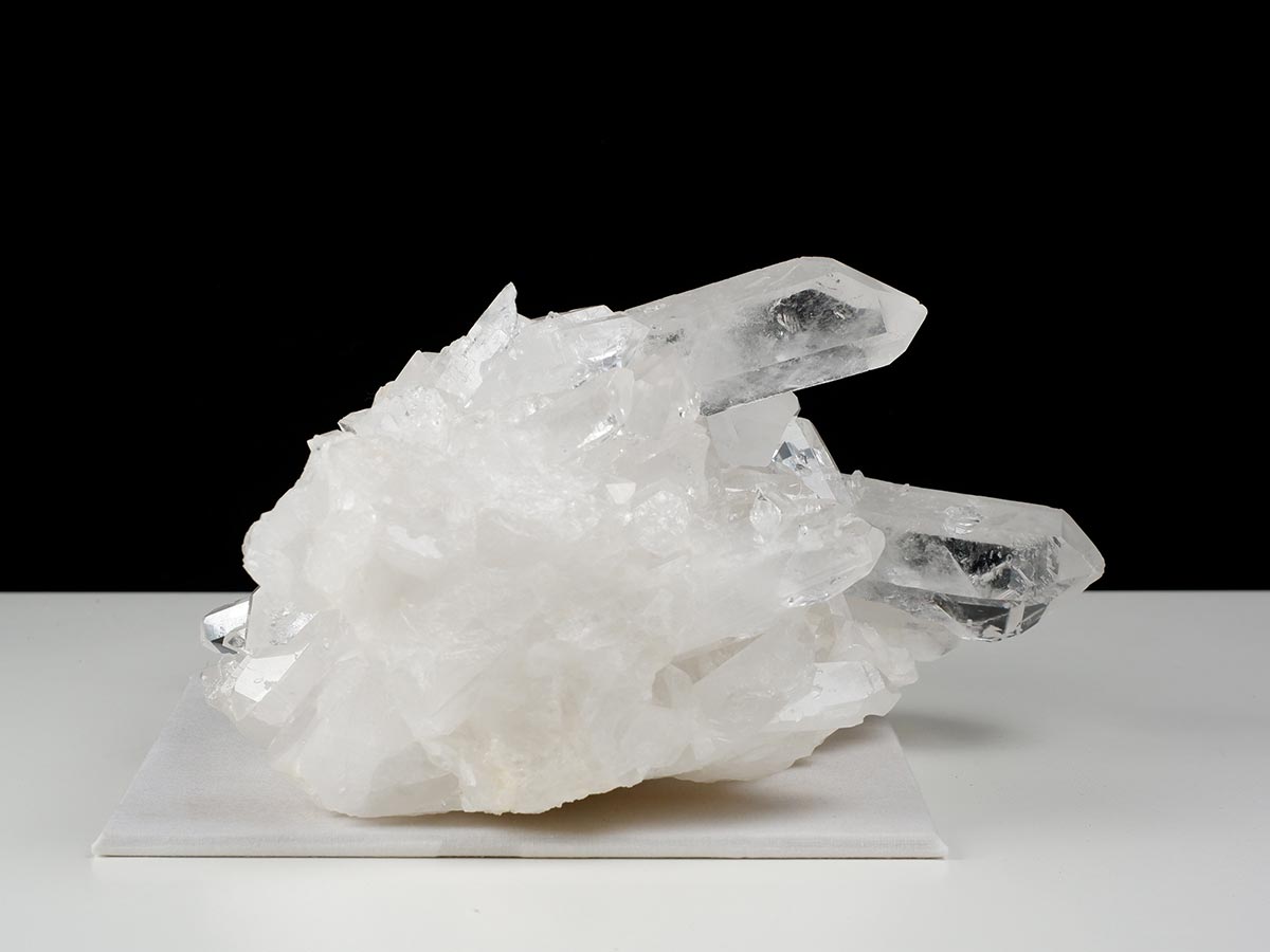 4.8Kg 水晶クラスター アーカンソー産 原石 一点物 292-50