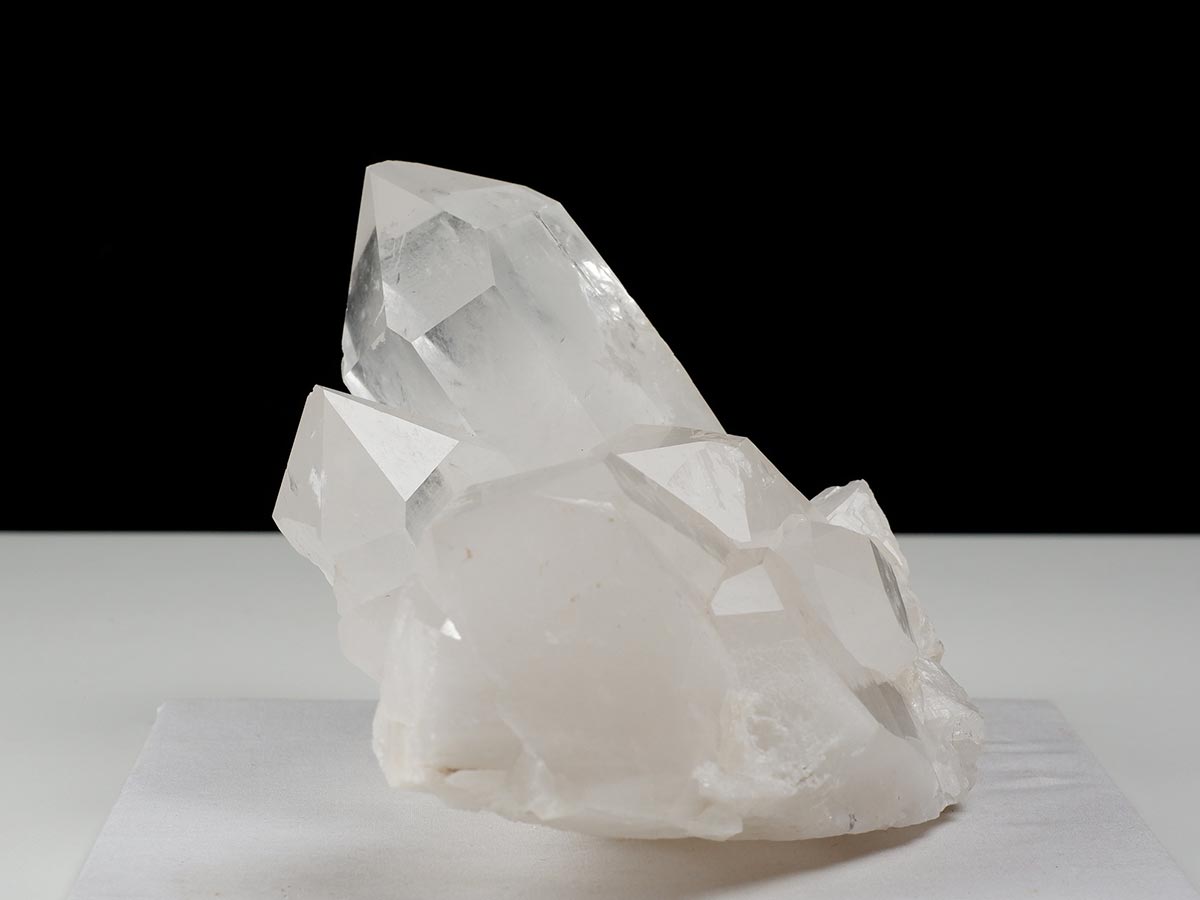 2.4Kg 水晶クラスター アーカンソー産 原石 一点物 292-52