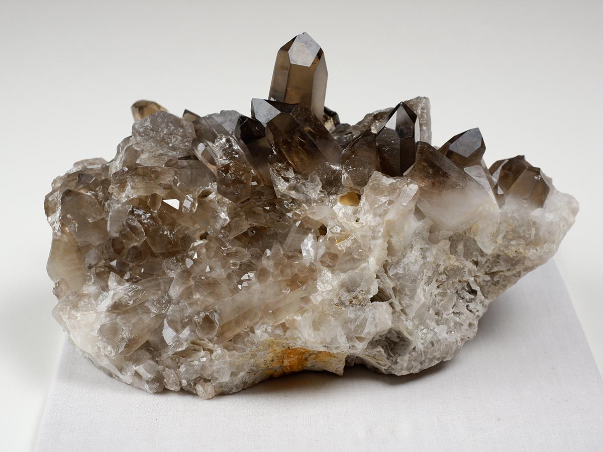 2Kg スモーキークォーツ クラスター ブラジル産 煙水晶 原石 一点物 292-53