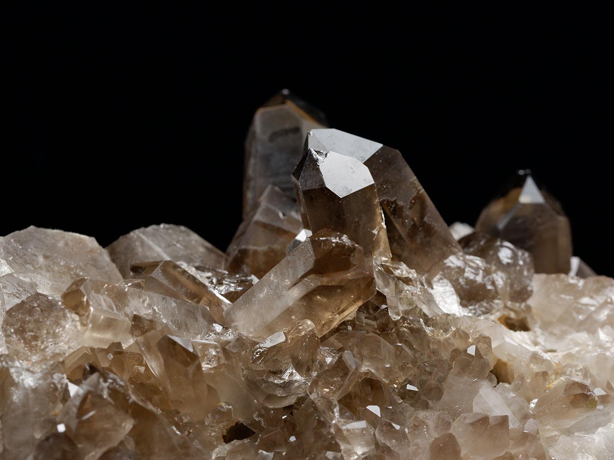 2Kg スモーキークォーツ クラスター ブラジル産 煙水晶 原石 一点物