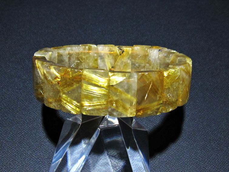 ゴールドタイチンルチルクォーツ バングル 一点物 111-16762