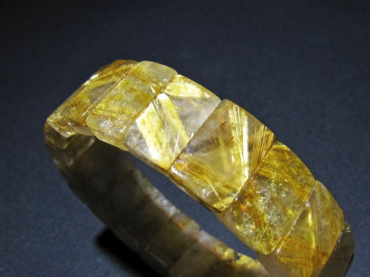 ゴールドタイチンルチルクォーツ バングル 一点物 111-16762