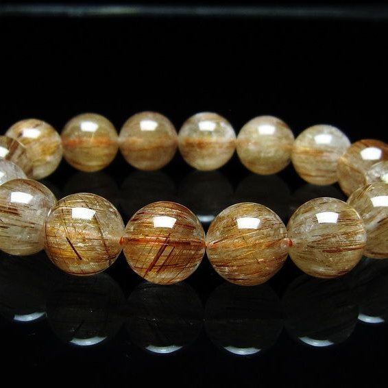 ゴールドルチル（金針） – 天然石・パワーストーンの東昇