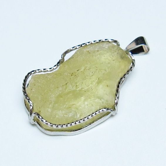 リビアングラス ペンダント 一点物 112-13889