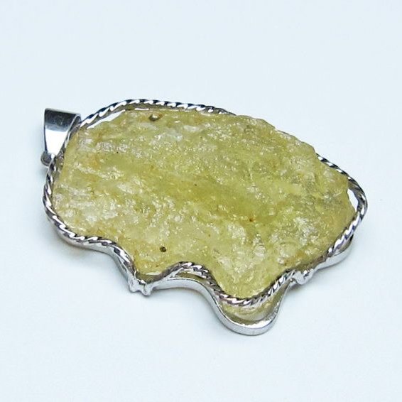 リビアングラス ペンダント 一点物 112-13929