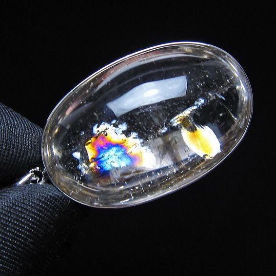 アイリスクォーツ 水晶 ペンダント 虹入り メール便可 一点物 112-14159