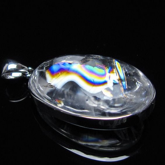 アイリスクォーツ 水晶 ペンダント 虹入り  一点物 112-14173