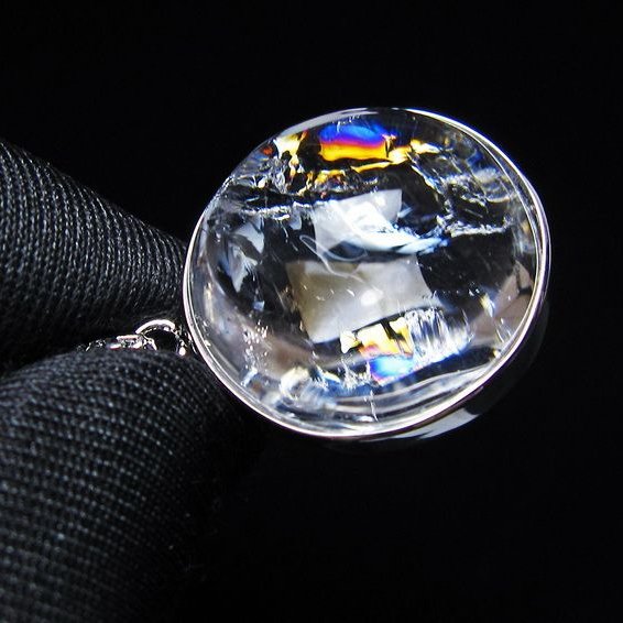 アイリスクォーツ 水晶 ペンダント 虹入り  一点物 112-14187