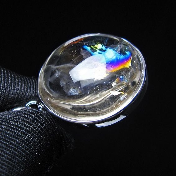 アイリスクォーツ 水晶 ペンダント 虹入り  一点物 112-14191