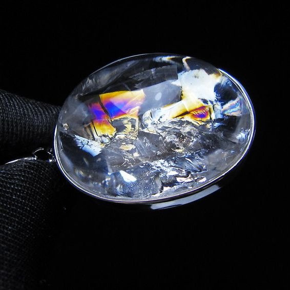 アイリスクォーツ 水晶 ペンダント 虹入り  一点物 112-14197