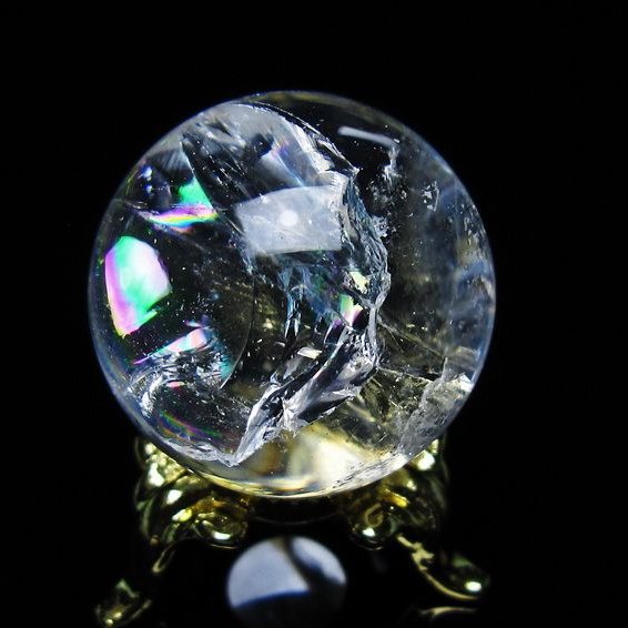 アイリスクォーツ 水晶 丸玉 虹入り 28mm 水晶玉 置物 スフィア 141-6923