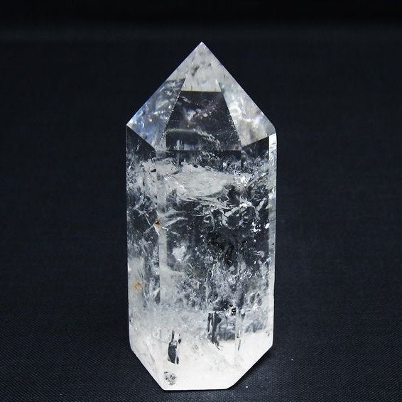 水晶 水晶 六角柱 ポイント 虹入り 置物 一点物 142-10093