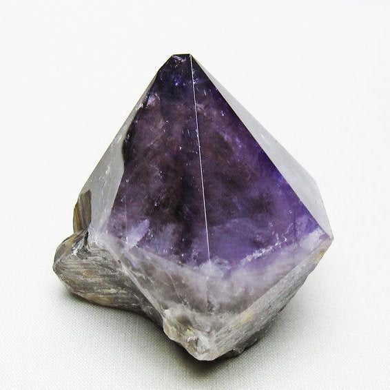 アメジスト 原石 置物 カット原石 amethyst 一点物 142-10397