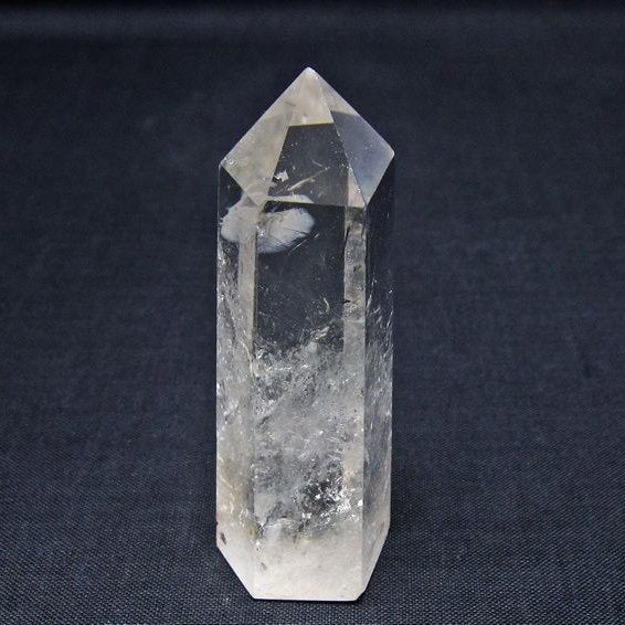 水晶 六角柱 虹入り ポイント 置物 一点物 142-11002