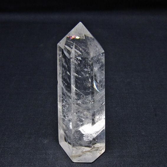 水晶 六角柱 ポイント 置物 一点物 142-11036
