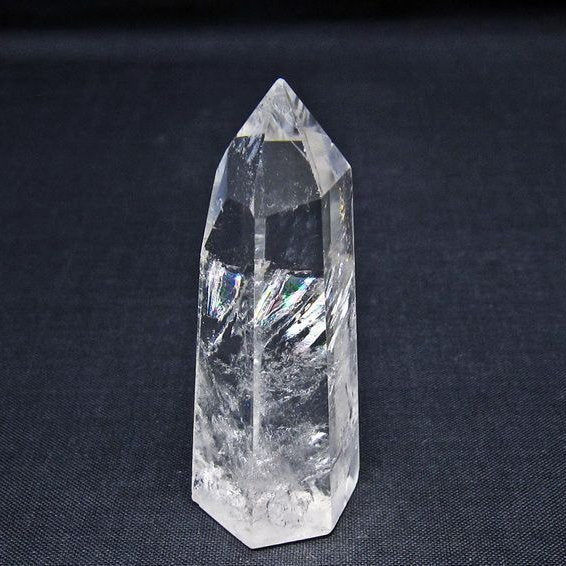 水晶 六角柱 ポイント 置物 一点物 142-11065