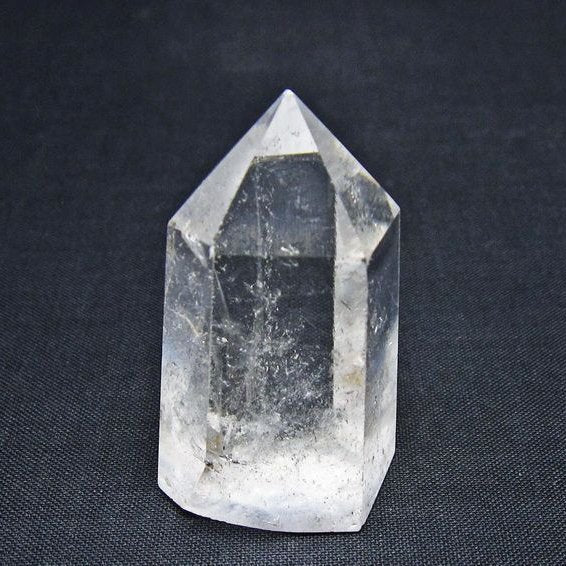 水晶 六角柱 ポイント 置物 一点物 142-11085