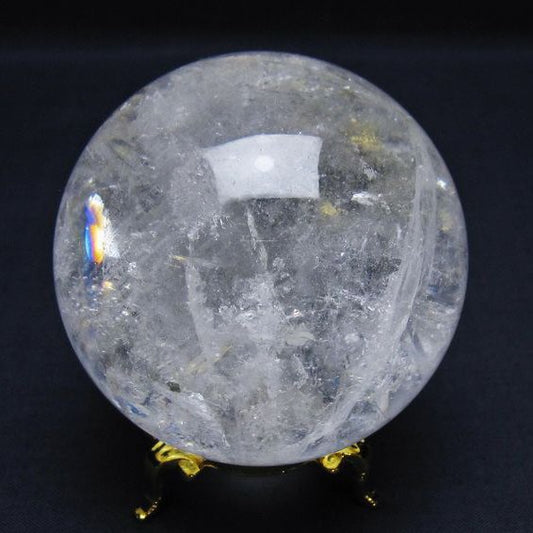 水晶 丸玉 虹入り 68mm 水晶玉 球体 玉 浄化用水晶 crystal quartz インテリア すいしょう 一点物 151-7857