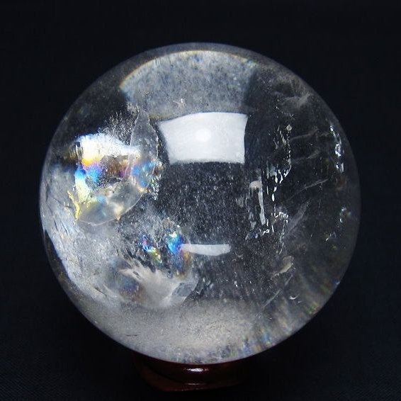 水晶 丸玉 虹入り 57mm スフィア 置物 水晶玉 一点物 151-8792