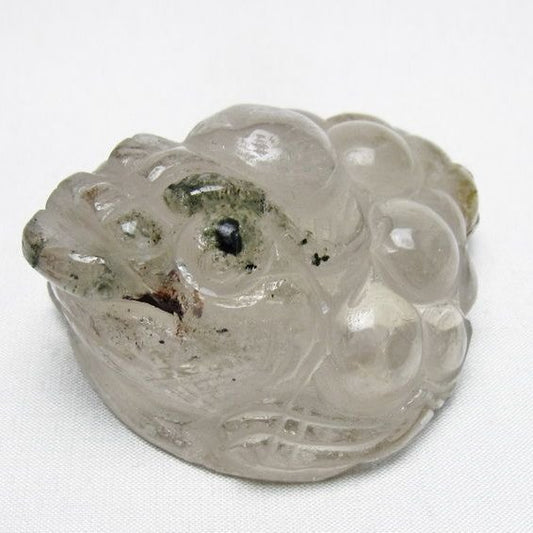 水晶 手彫り-卓上置物-キンセン-金蟾 ガーデンクォーツ 一点物 154-125