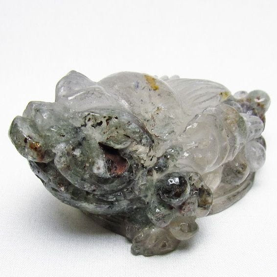 水晶 手彫り-卓上置物-キンセン-金蟾 ガーデンクォーツ 一点物 154-129