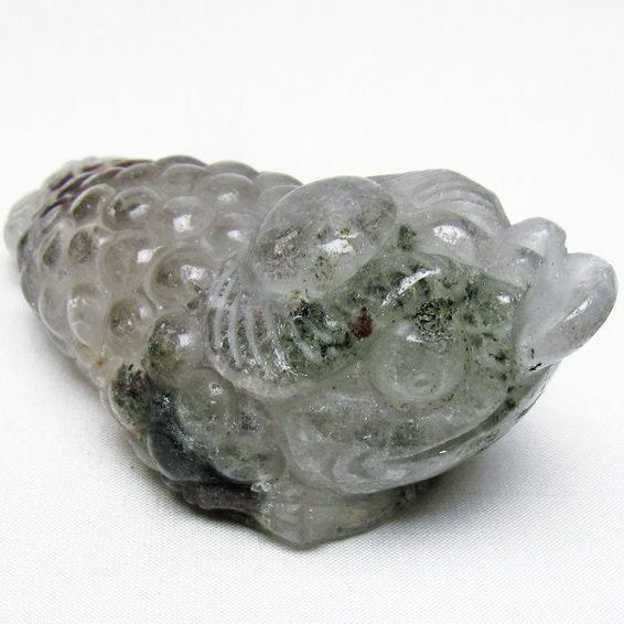 水晶 手彫り-卓上置物-キンセン-金蟾 ガーデンクォーツ 一点物 154-130