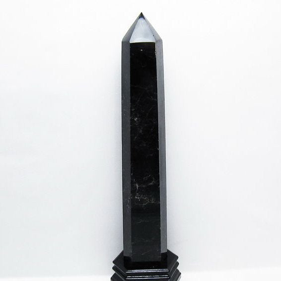 2.6Kg モリオン 黒水晶 六角柱 台座付属 一点物 [送料無料] 162-395