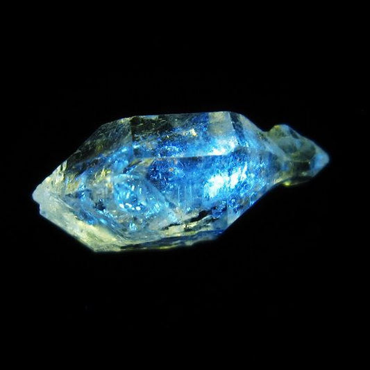 オイルインクォーツ 原石 石油入り 水晶 171-5053