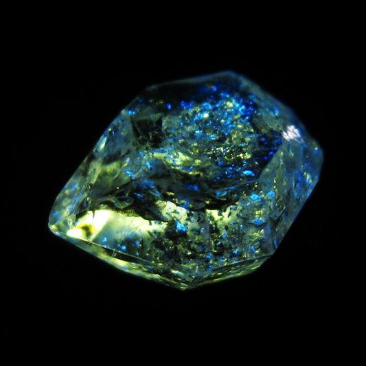 オイルインクォーツ 原石 石油入り 水晶 171-5073