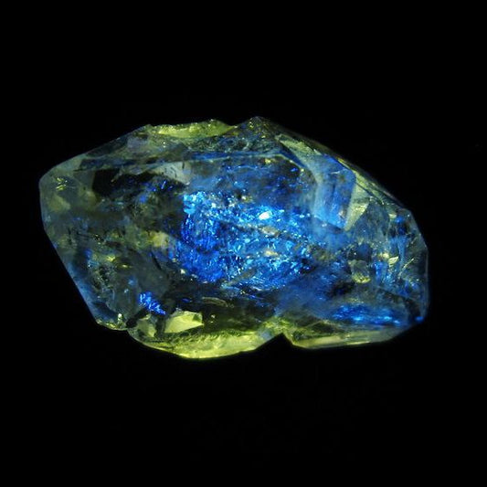オイルインクォーツ 原石 石油入り 水晶 171-5100